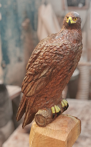steinadler  lifesize adler eagle  motors�ge kettens�ge schnitzen jochen adam holzwerker