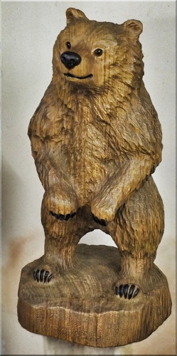 carving baer bear