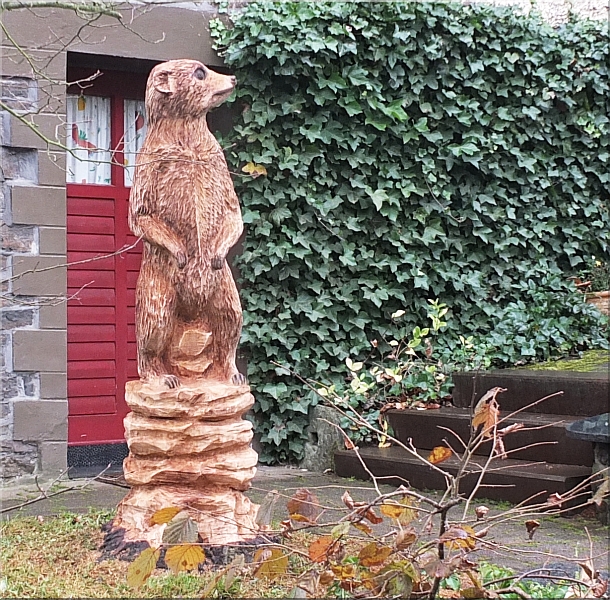 erdmnnchen holz motorsge kettensgen holzwerker geschnitzt