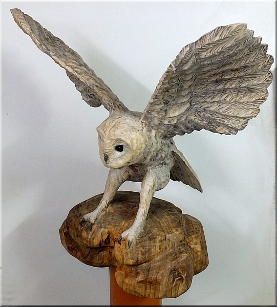 barnowl schleiereule eule holz motorsge kettensge schnitzen kettesgenkunst motorsgenkunst 