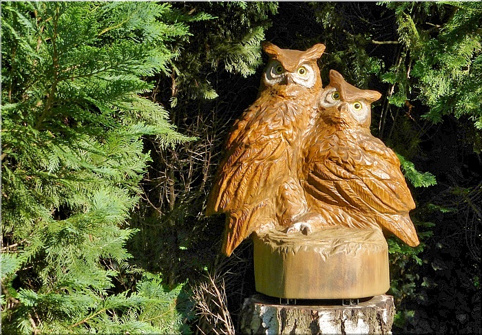 eulenpaar eule holz motorsge kettensge schnitzen kettesgenkunst motorsgenkunst 