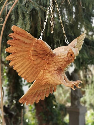 flugeule fliegende eule landende eule landing owl eule holz motorsäge kettensäge schnitzen kettesägenkunst motorsägenkunst