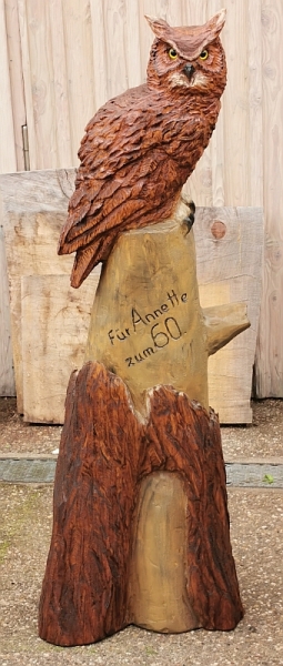 eule holz motorsge kettensge schnitzen kettesgenkunst motorsgenkunst holzwerker