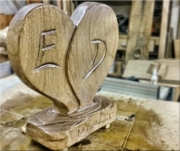 herz heart holz chainsaw kettensge