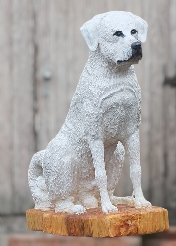 owtscharka alabai mittelasiatischer schferhund hund holz motorsge kettensge schnitzen chainsaw carving holzwerker jochen adam