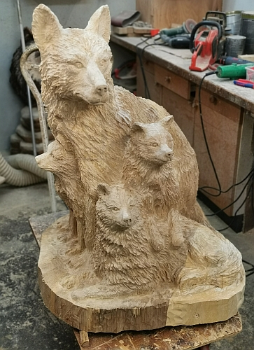 wolf holz geschnitzt motorsge kettensge kunst holzwerker