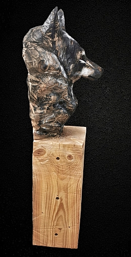 wolf holz geschnitzt motorsge kettensge kunst holzwerker
